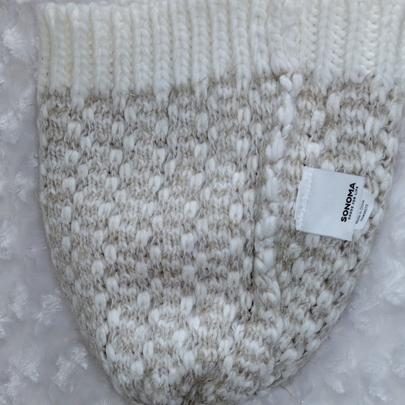 sonoma Knit Beanie White/Tan - Picture 10 of 10